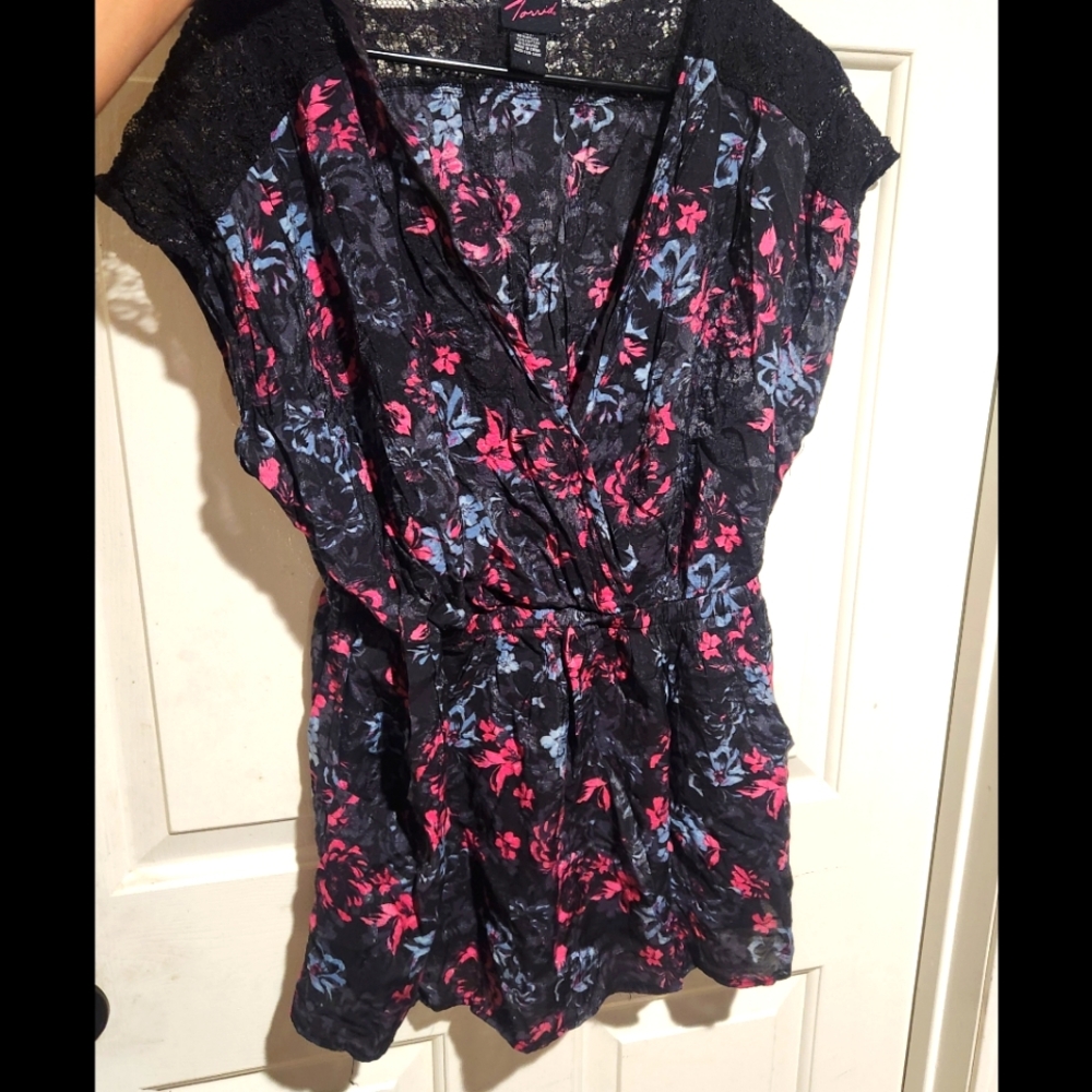 Vintage Torrid Y2K Floral Lace Babydoll Top Witchy Goth Fairy